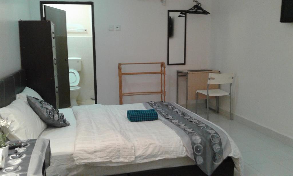 Best Seven Inn Kuah Chambre photo