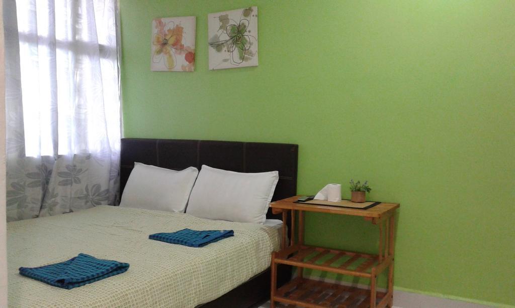 Best Seven Inn Kuah Chambre photo
